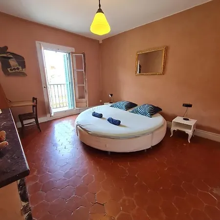 Chez Nicola & Aurelie, Sur Les Quais De Apartman *